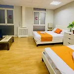 Punta Me Beautiful Apartments In Madrid Downtown