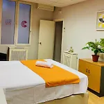 Punta Me Beautiful Apartments In Madrid Downtown