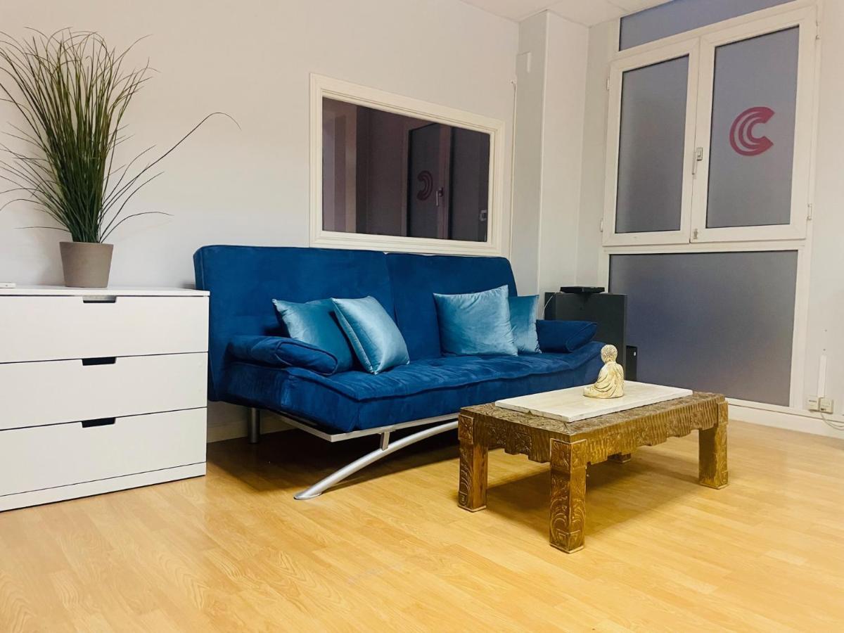 Punta Me Beautiful In Downtown Apartamento Madrid